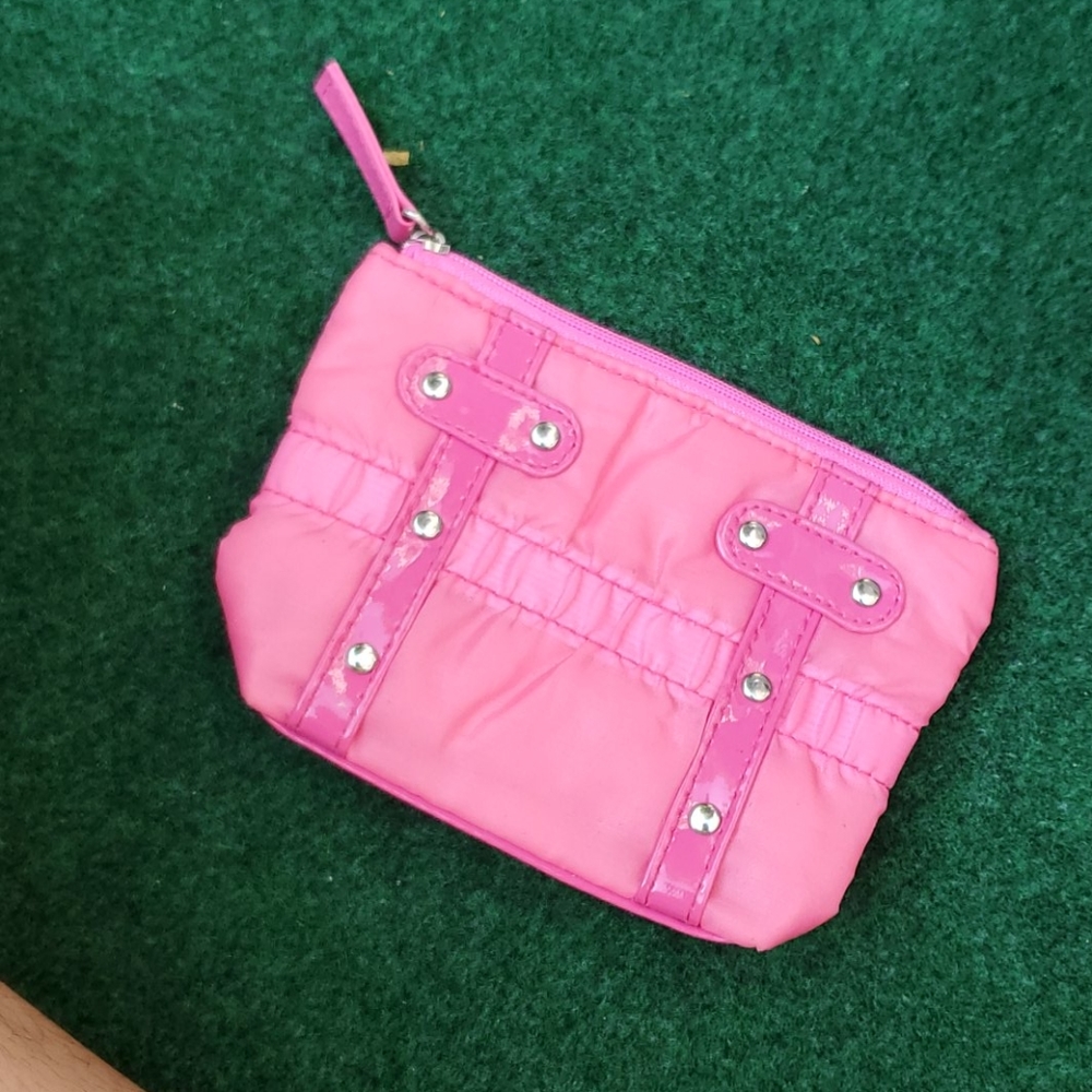 Tiny tote